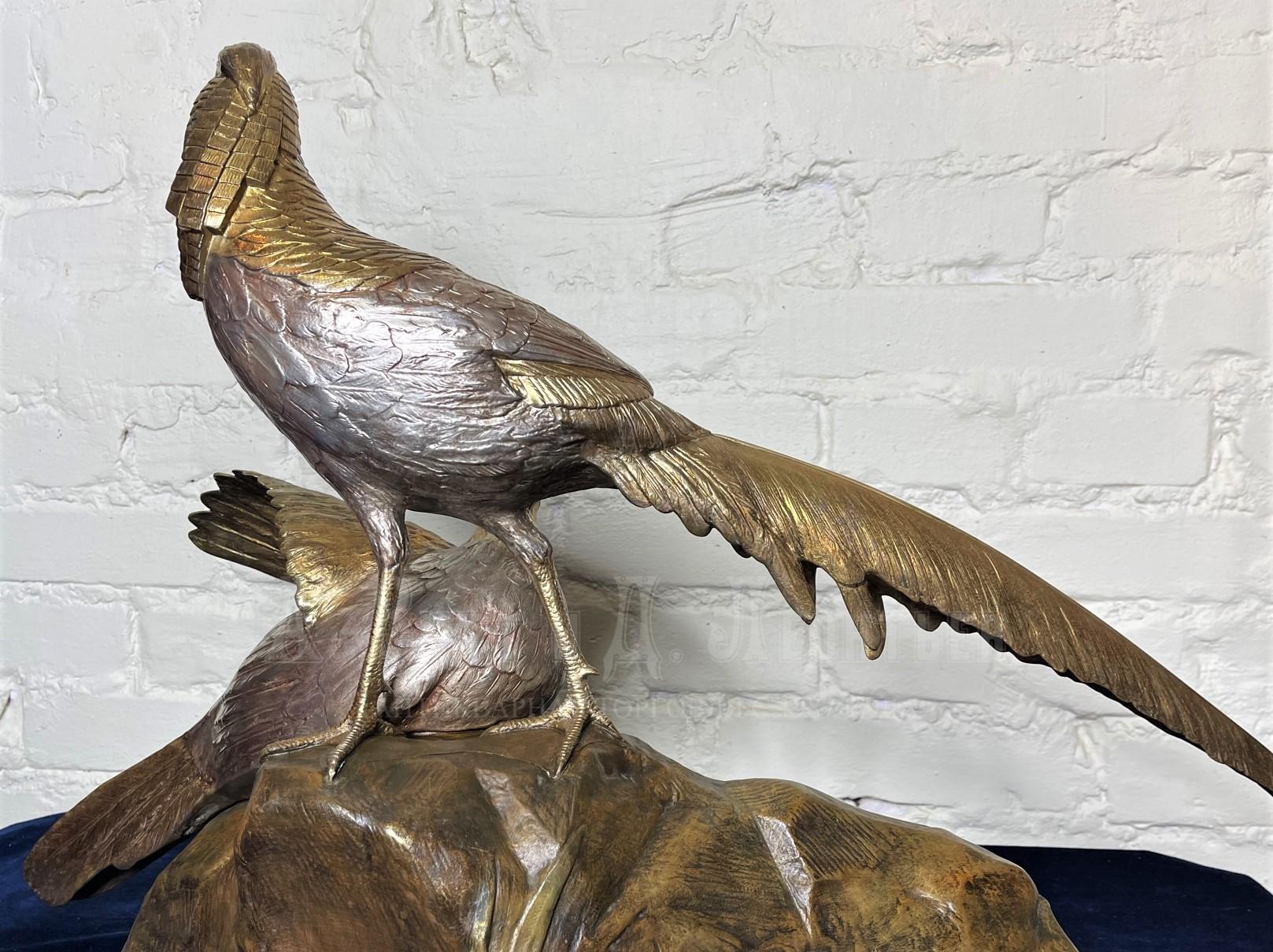 Два золотых фазана бронзовая скульптура Лавров русская бронза 
